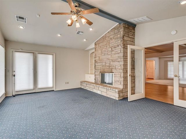 2513 S Berry Road, Norman, OK 73072