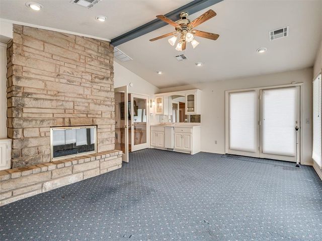 2513 S Berry Road, Norman, OK 73072