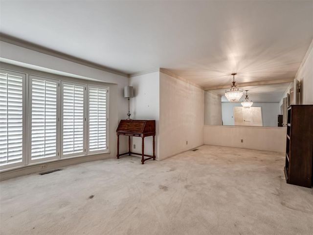 2513 S Berry Road, Norman, OK 73072