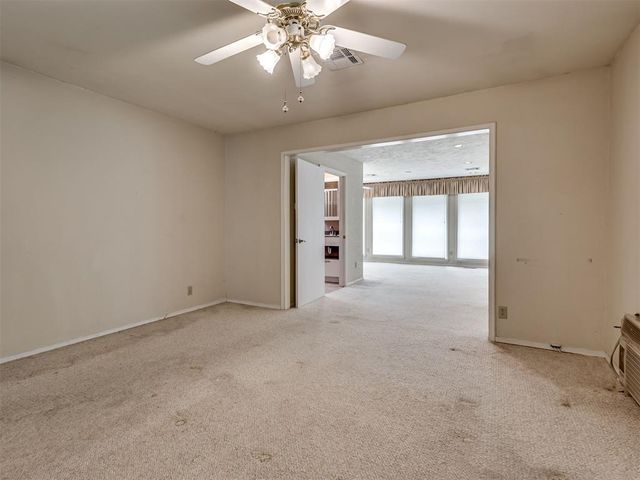 2513 S Berry Road, Norman, OK 73072