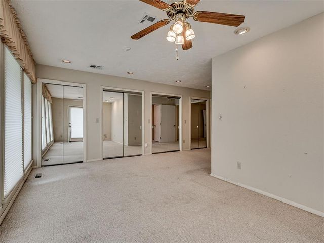 2513 S Berry Road, Norman, OK 73072