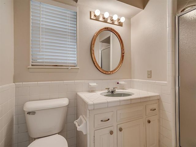 2513 S Berry Road, Norman, OK 73072