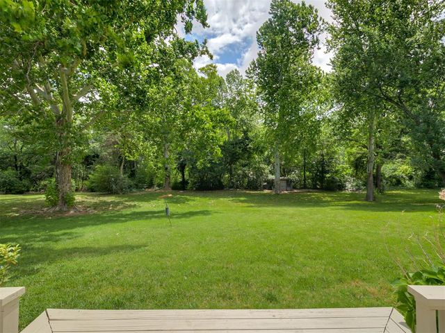 2513 S Berry Road, Norman, OK 73072