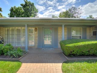2513 S Berry Road, Norman, OK 73072