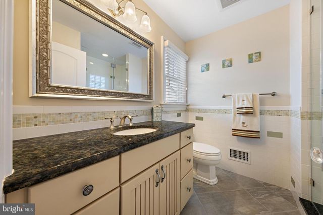 23 E 42ND ST, Long Beach Township, NJ 08008