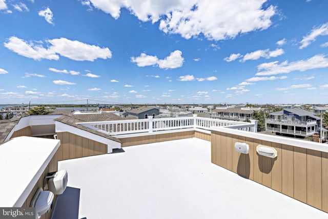 23 E 42ND ST, Long Beach Township, NJ 08008