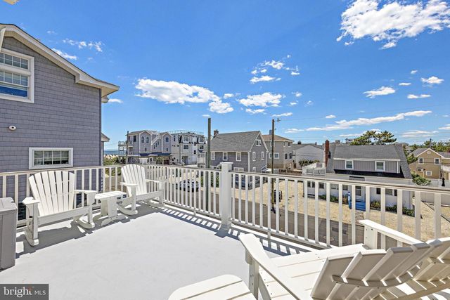 23 E 42ND ST, Long Beach Township, NJ 08008