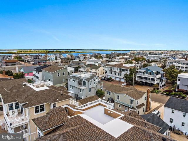 23 E 42ND ST, Long Beach Township, NJ 08008