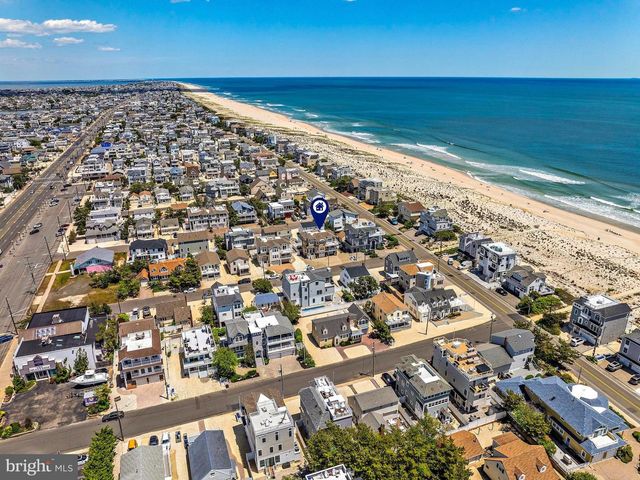 23 E 42ND ST, Long Beach Township, NJ 08008