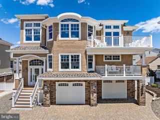 23 E 42ND ST, Long Beach Township, NJ 08008