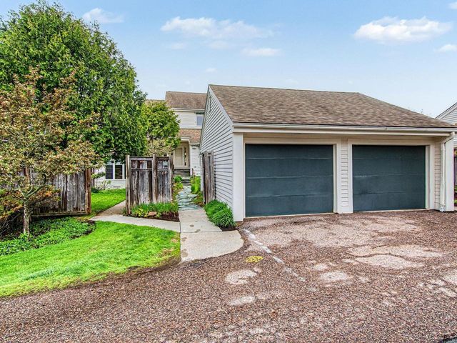 545 S Prospect St Unit 30, Burlington, VT 05401