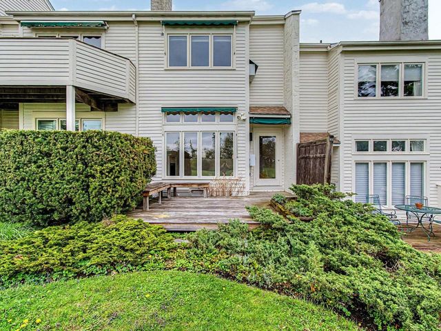 545 S Prospect St Unit 30, Burlington, VT 05401