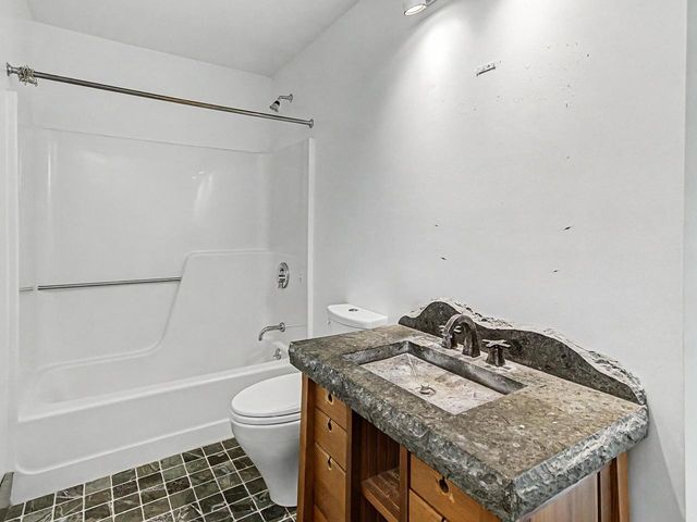 545 S Prospect St Unit 30, Burlington, VT 05401