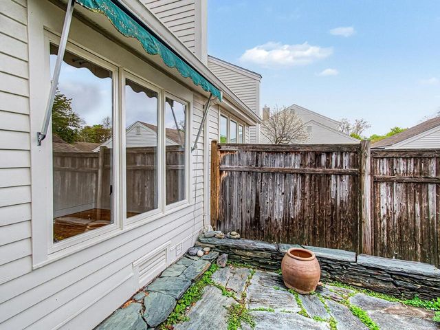 545 S Prospect St Unit 30, Burlington, VT 05401