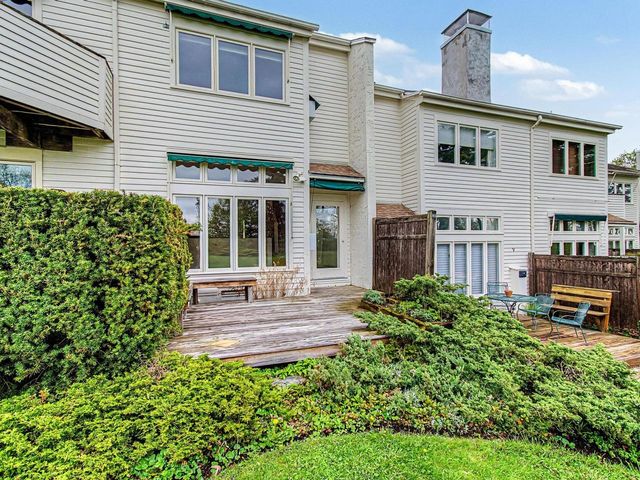 545 S Prospect St Unit 30, Burlington, VT 05401