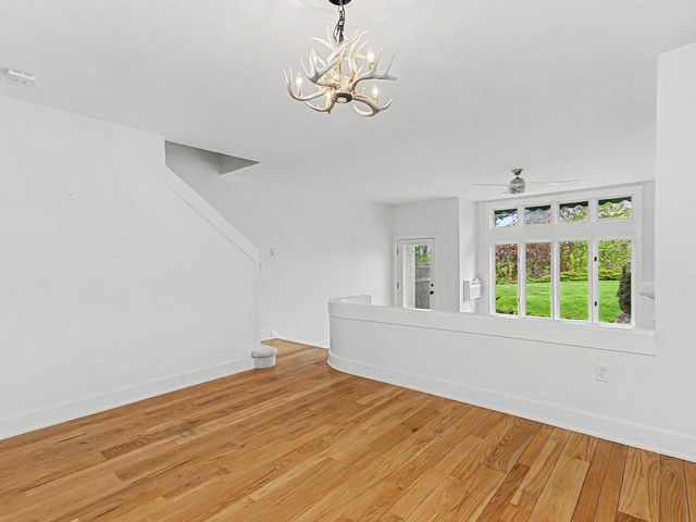 545 S Prospect St Unit 30, Burlington, VT 05401