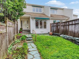 545 S Prospect St Unit 30, Burlington, VT 05401