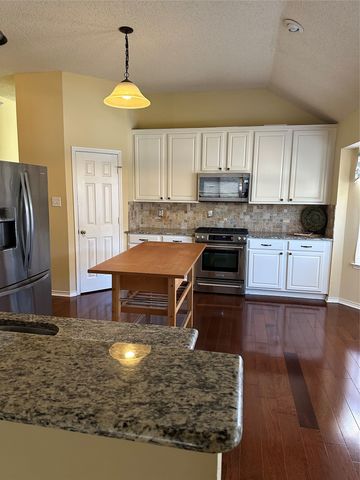 504 Mariner Drive, Rockwall, TX 75032