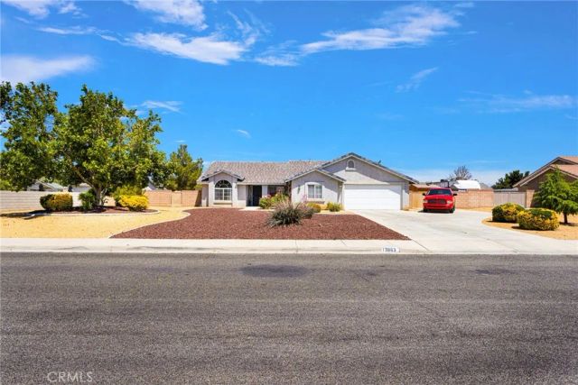 13863 Coachella Road, Apple Valley, CA 92307