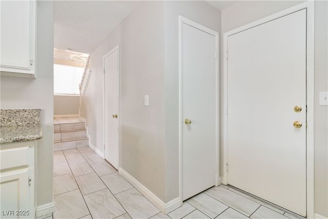 8653 Freeport Lane, Las Vegas, NV 89117