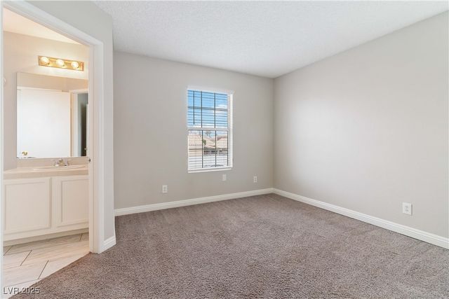 8653 Freeport Lane, Las Vegas, NV 89117