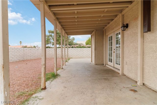 8653 Freeport Lane, Las Vegas, NV 89117