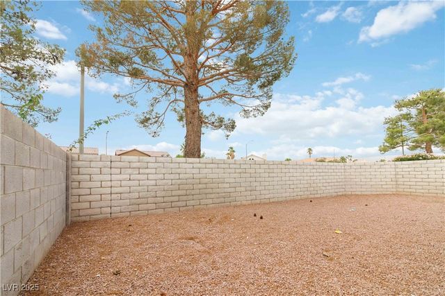 8653 Freeport Lane, Las Vegas, NV 89117