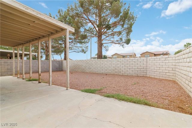 8653 Freeport Lane, Las Vegas, NV 89117