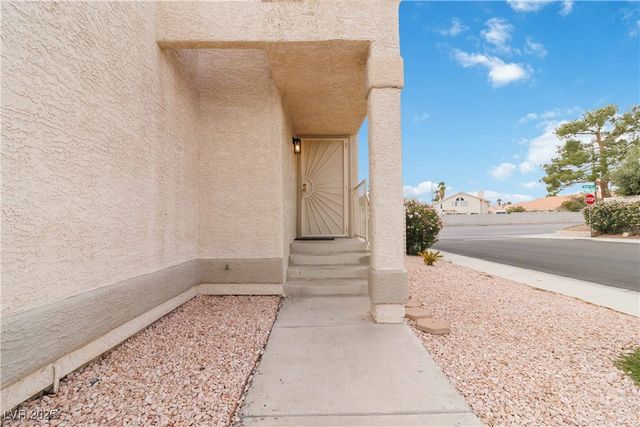 8653 Freeport Lane, Las Vegas, NV 89117