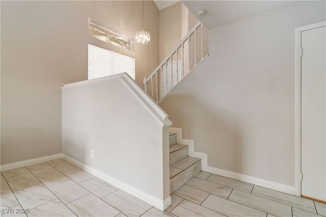 8653 Freeport Lane, Las Vegas, NV 89117