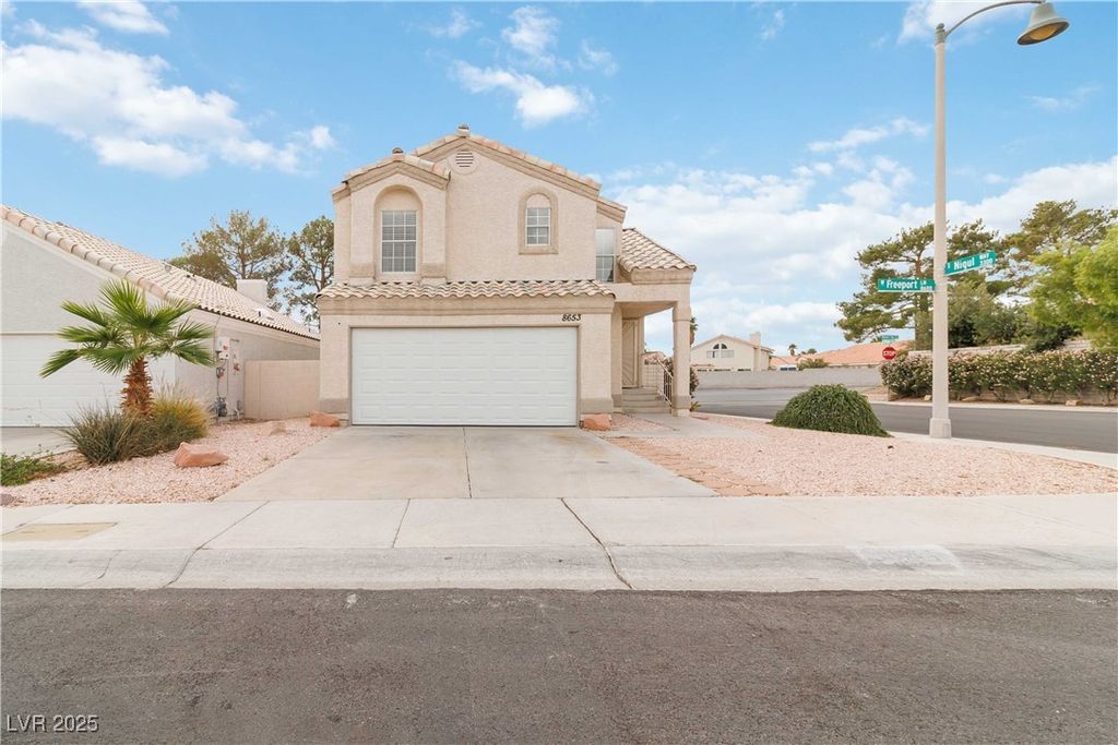8653 Freeport Lane, Las Vegas, NV 89117