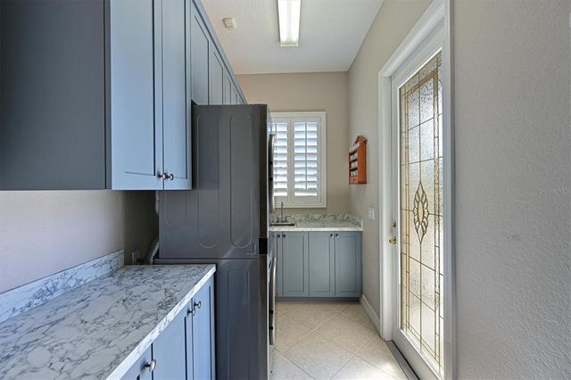 10209 DISCOVERY TERRACE, Bradenton, FL 34212