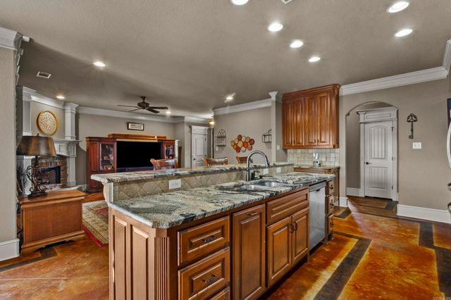 9501 Millers Gardens Cv, Sherwood, AR 72120