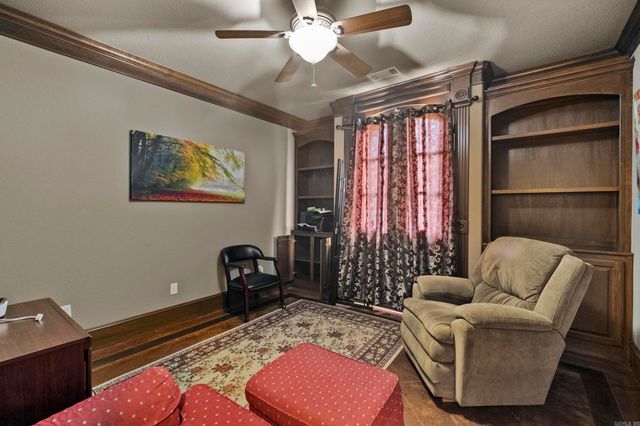 9501 Millers Gardens Cv, Sherwood, AR 72120