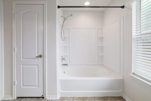 8716 Panadero DR, Austin, TX 78747