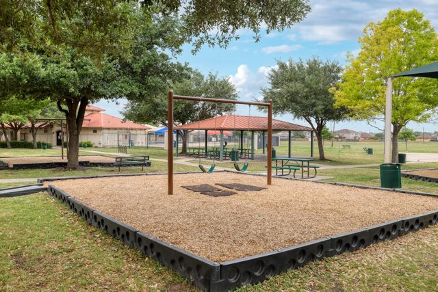 8716 Panadero DR, Austin, TX 78747