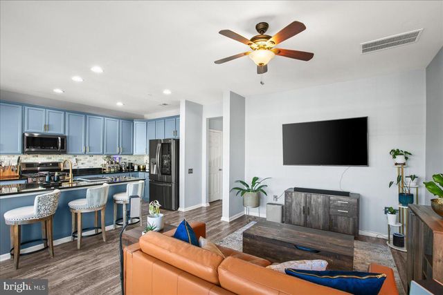 42710 TELFORD TER, Ashburn, VA 20147