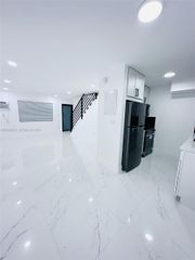 131 NE 77th St 4, Miami, FL 33138
