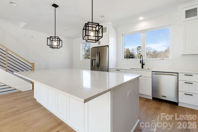 3527 Avalon Avenue, Charlotte, NC 28208