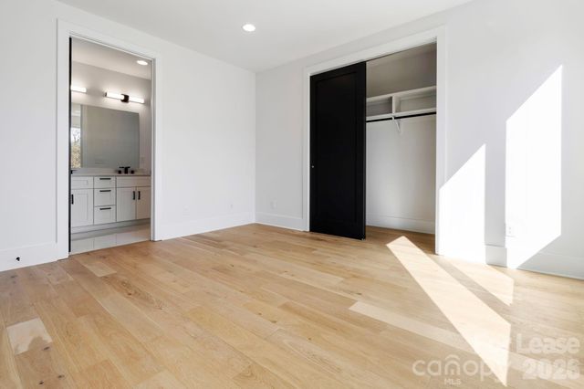 3527 Avalon Avenue, Charlotte, NC 28208