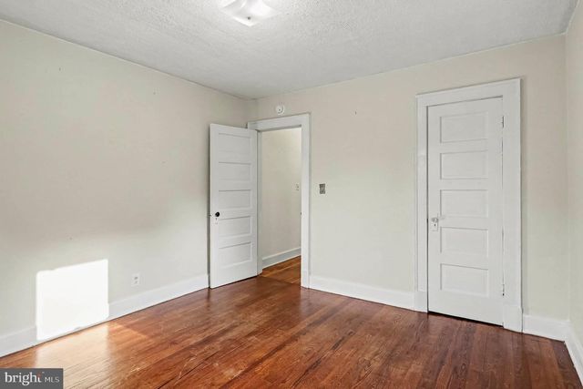 108 OAK ST, Fredericksburg, VA 22401