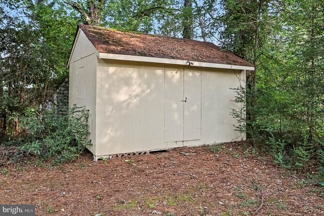108 OAK ST, Fredericksburg, VA 22401