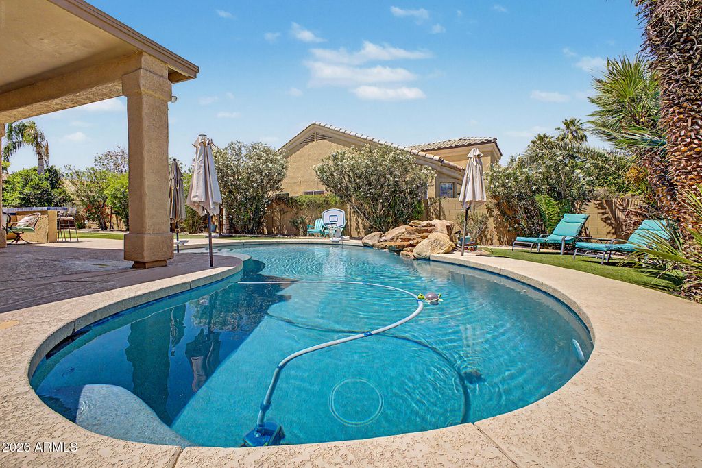 Image 37 of property listing at 3092 S PENNINGTON Drive, Chandler, AZ 85248