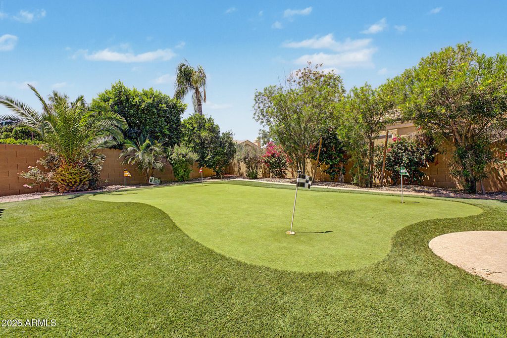 Image 39 of property listing at 3092 S PENNINGTON Drive, Chandler, AZ 85248