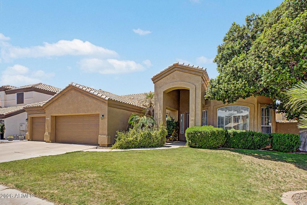Image 42 of property listing at 3092 S PENNINGTON Drive, Chandler, AZ 85248