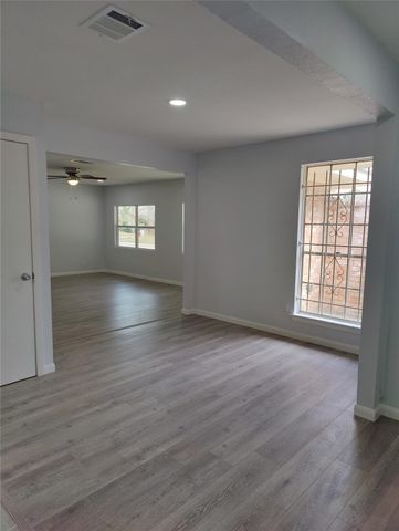 11731 Fall Meadow Lane, Houston, TX 77039