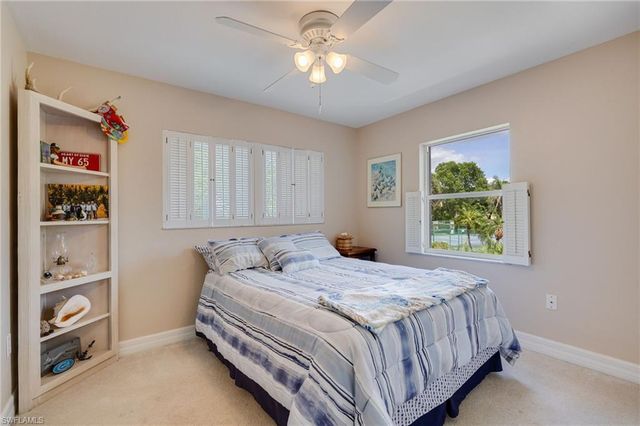 3593 Edgewood AVE, Fort Myers, FL 33916