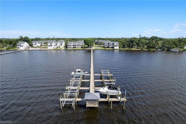 3593 Edgewood AVE, Fort Myers, FL 33916