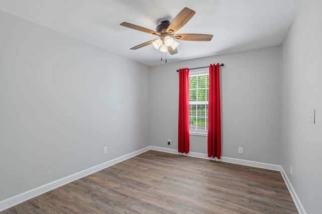 825 County Road 82, Athens, TN 37303