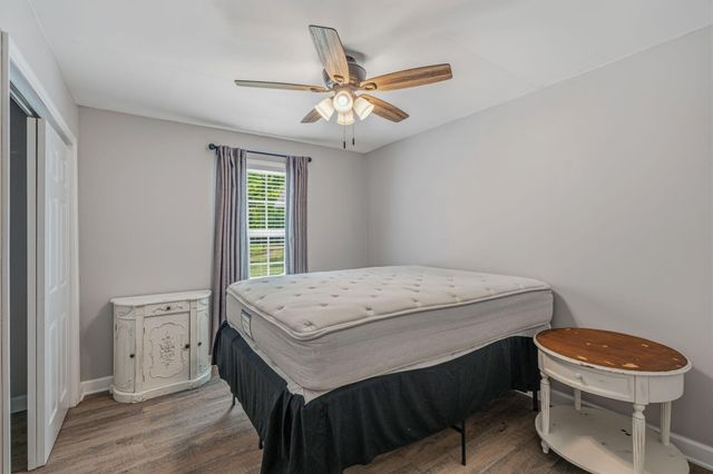 825 County Road 82, Athens, TN 37303
